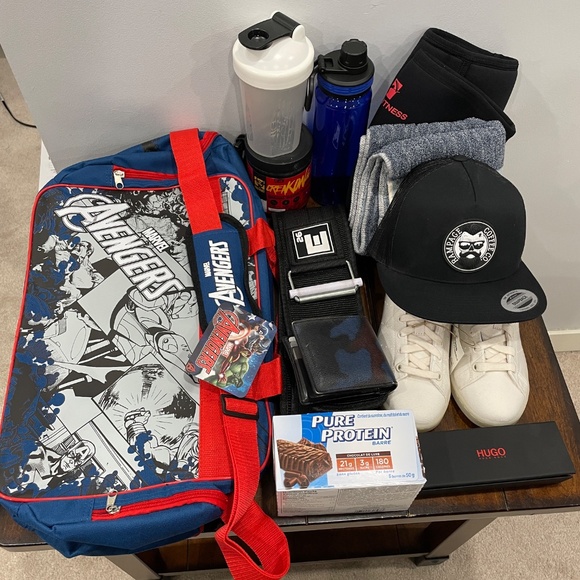 Avengers duffle bag - Picture 8 of 10